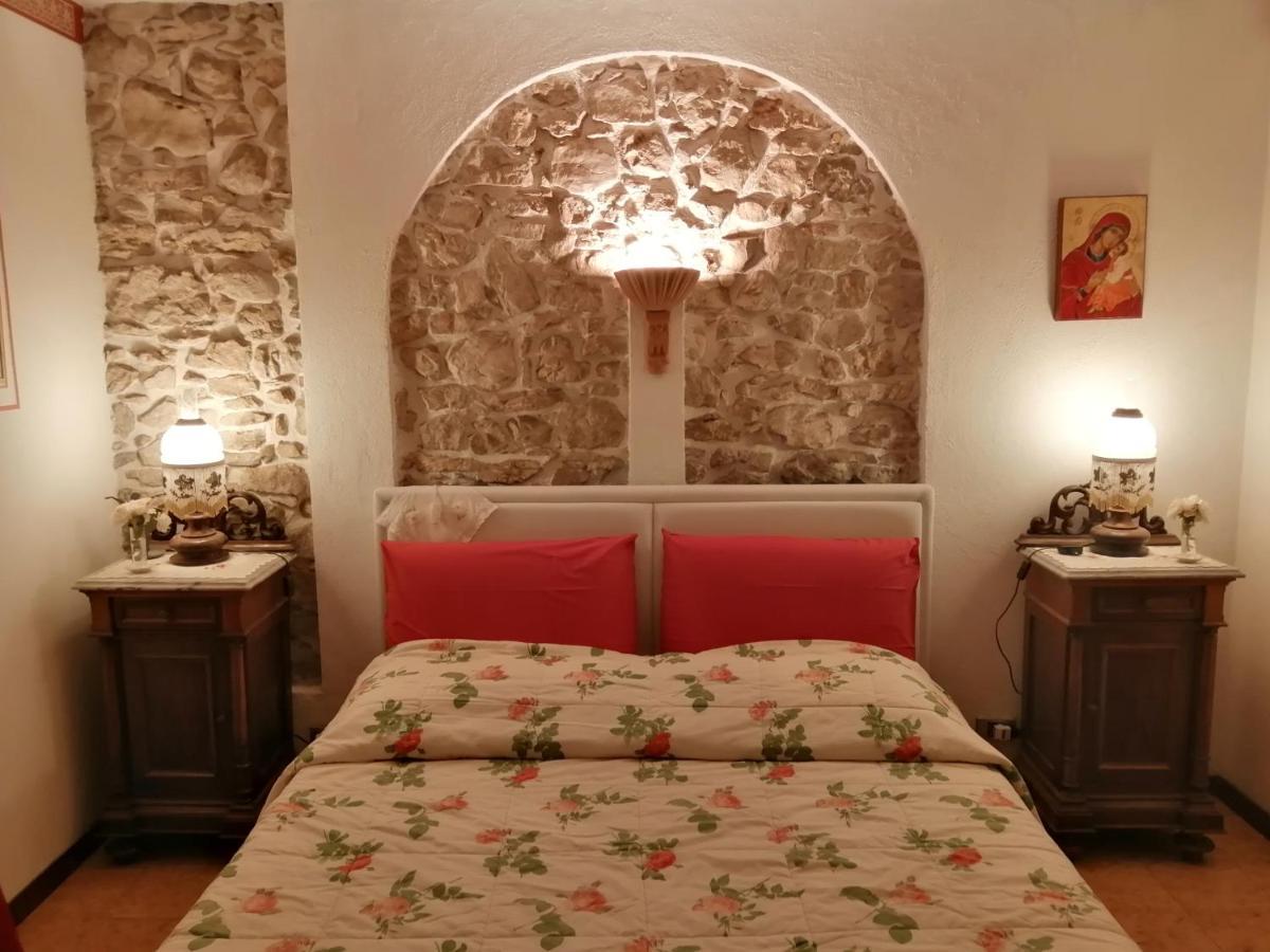 B&B Da Paolo Con Vista Lago Di Garda サン・ゼーノ・ディ・モンターニャ エクステリア 写真